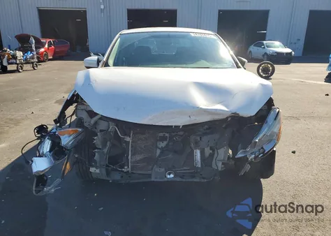 2014 Nissan Sentra S z USA, uszkodzony, nr VIN 3N1AB7AP4EL644259